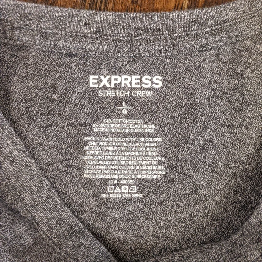 2 Express Tees - Picture 2 of 4